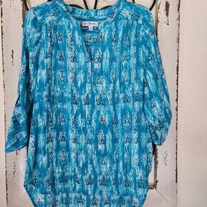 NWOT- Kim Rogers Blue/Green 3/4 Roll Tab Sleeve Pullover Top Tunic Size S